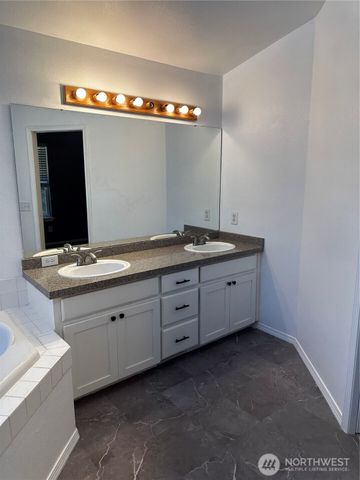 8609 146th st ct e, Puyallup, WA 98375