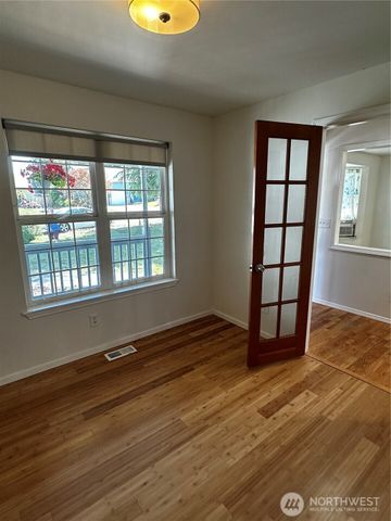 8609 146th st ct e, Puyallup, WA 98375