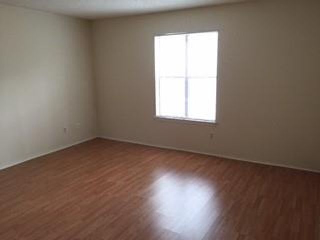 1203 W 49th ST J, Austin, TX 78756