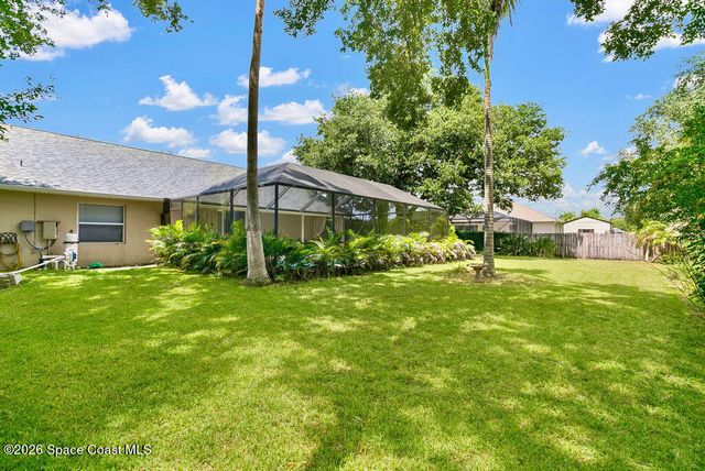 721 Hyannie Street NE, Palm Bay, FL 32907