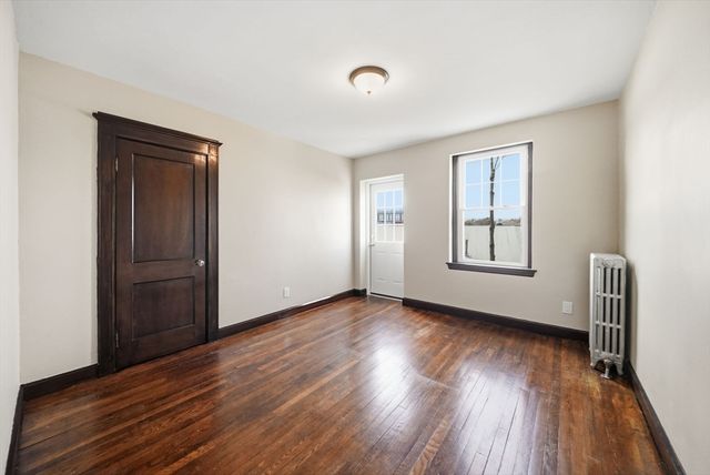 41 Richardson Ave 12, Wakefield, MA 01880