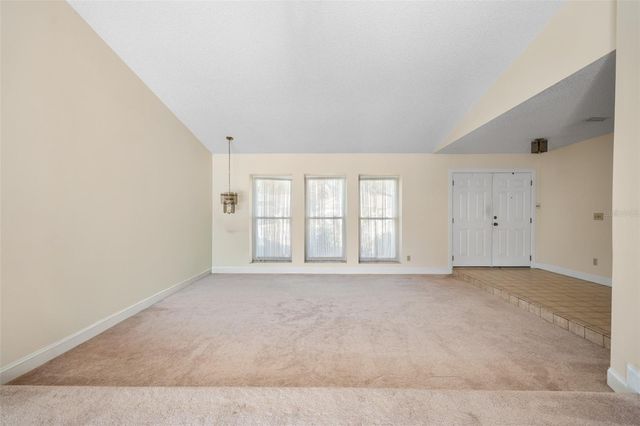 1511 KYLE COURT, Valrico, FL 33596