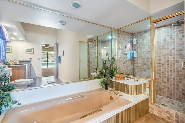 1511 KYLE COURT, Valrico, FL 33596