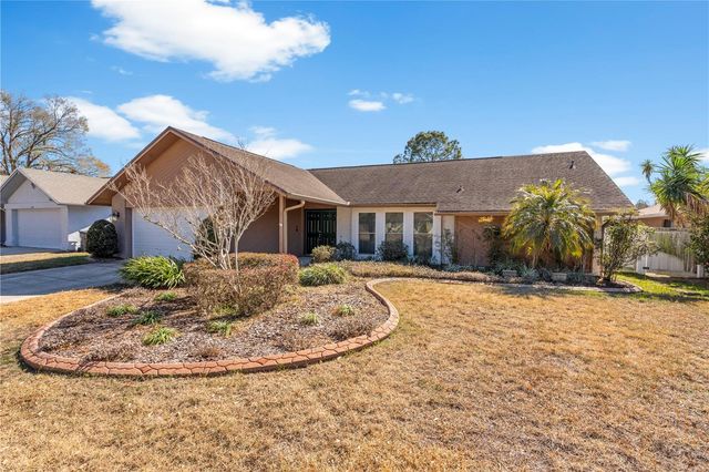 1511 KYLE COURT, Valrico, FL 33596