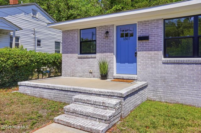 1307 S 7th Street, Wilmington, NC 28401