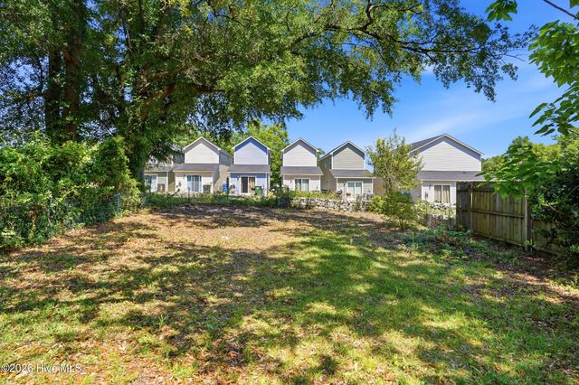 1307 S 7th Street, Wilmington, NC 28401
