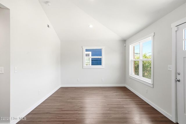 1307 S 7th Street, Wilmington, NC 28401