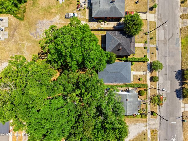 1307 S 7th Street, Wilmington, NC 28401