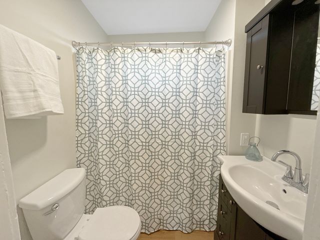 405 E Prairie Avenue, Lombard, IL 60148