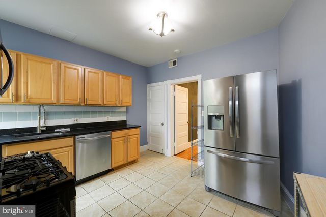 764 13TH ST SE, Washington, DC 20003