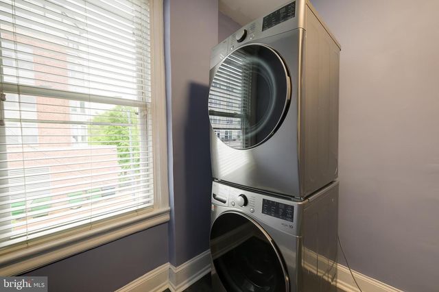 764 13TH ST SE, Washington, DC 20003