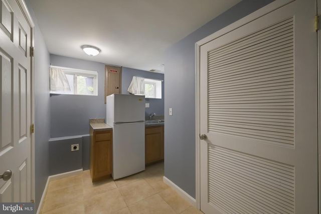 764 13TH ST SE, Washington, DC 20003