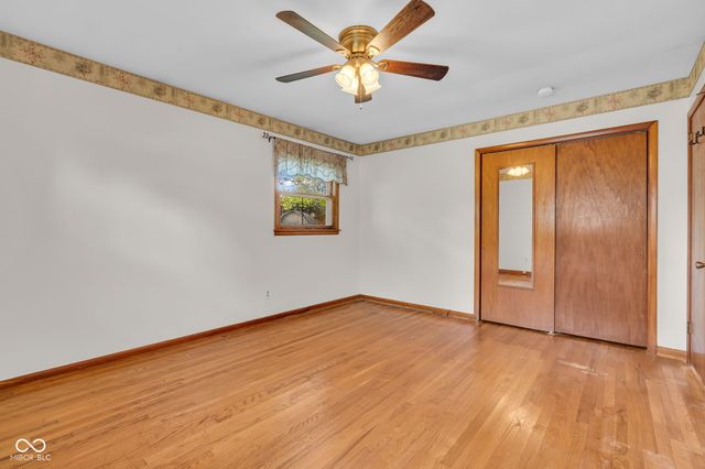 1027 E Logan Street, Brownsburg, IN 46112