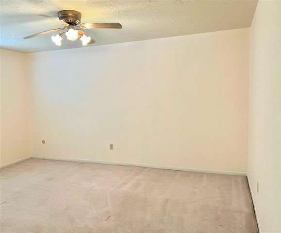 12614 Hunting Briar Drive, Houston, TX 77099
