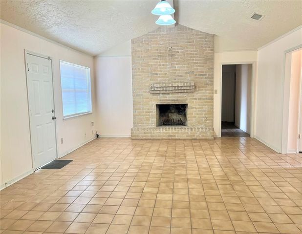 12614 Hunting Briar Drive, Houston, TX 77099