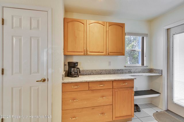 7095 Blackbird Avenue, Weeki Wachee, FL 34613