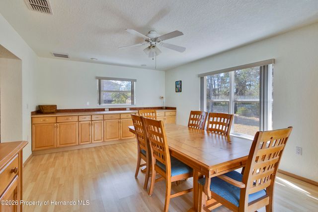 7095 Blackbird Avenue, Weeki Wachee, FL 34613