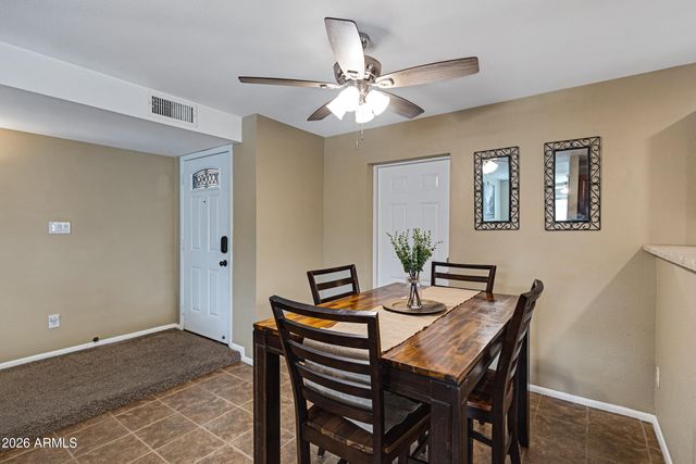 1127 W GROVERS Avenue, Phoenix, AZ 85023