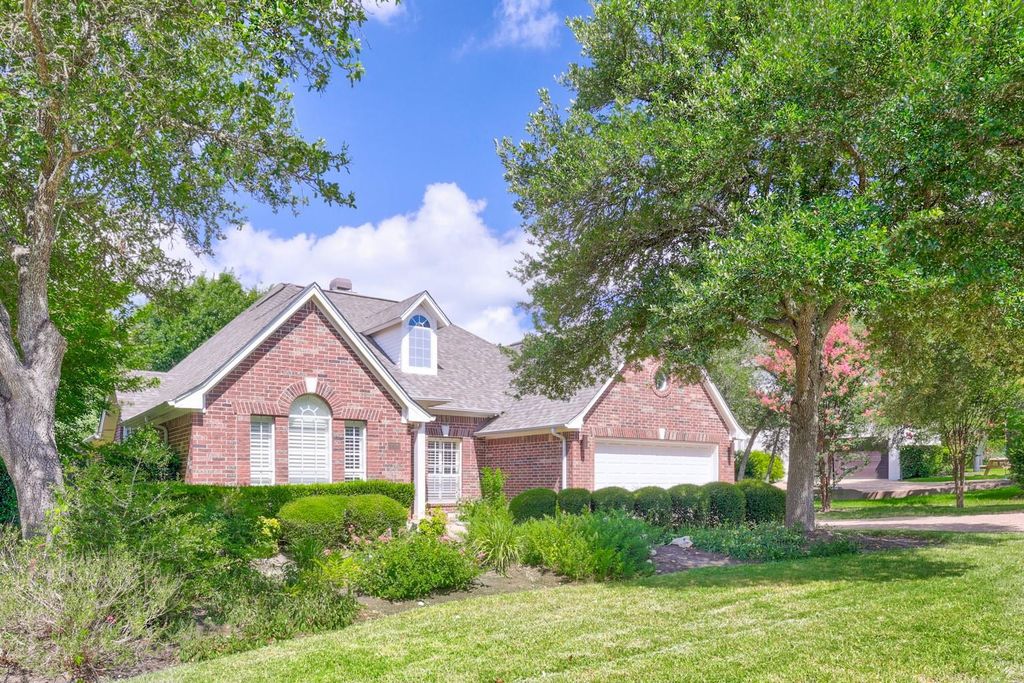 5156 China Garden DR, Austin, TX 78730