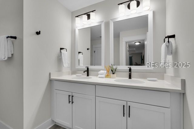 50 Pink Sand Ln, Hilton Head Island, SC 29926