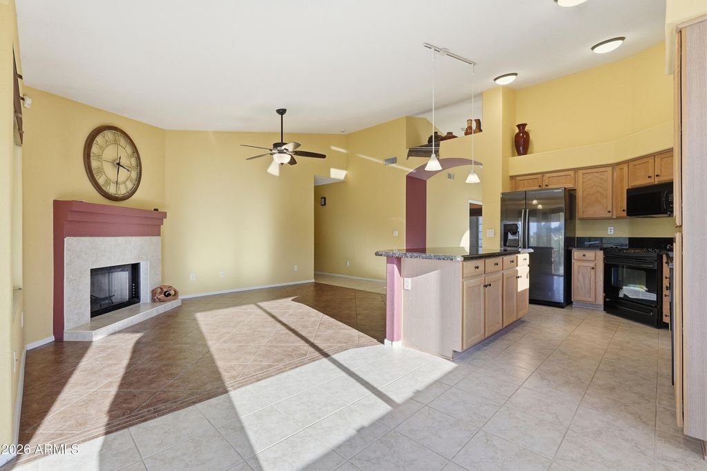 Image 10 of property listing at 10150 E Rising Sun Pl Place, Gold Canyon, AZ 85118