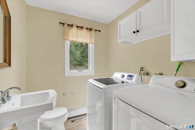 37 Woodside Drive, Branford, CT 06405