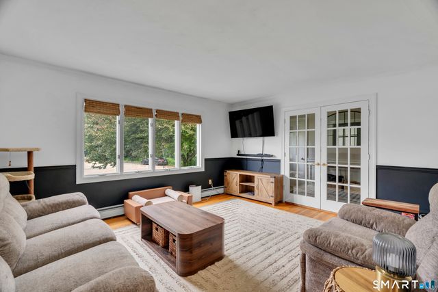 37 Woodside Drive, Branford, CT 06405