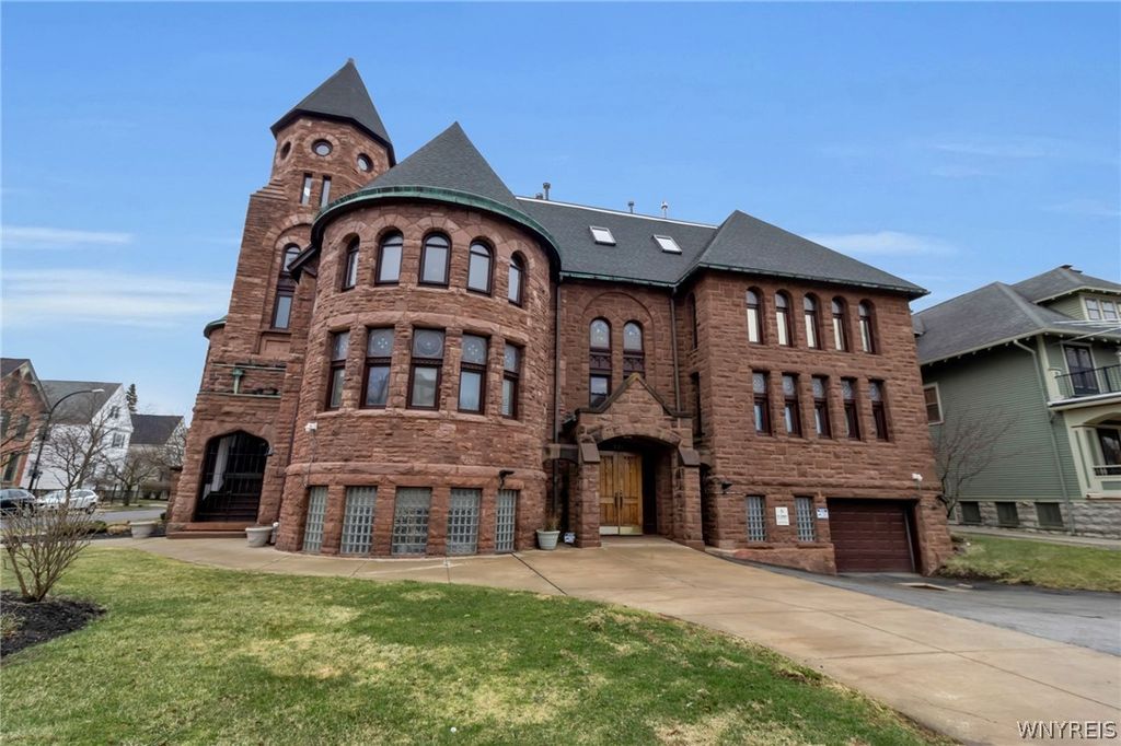 233 Richmond Avenue 3, Buffalo, NY 14222