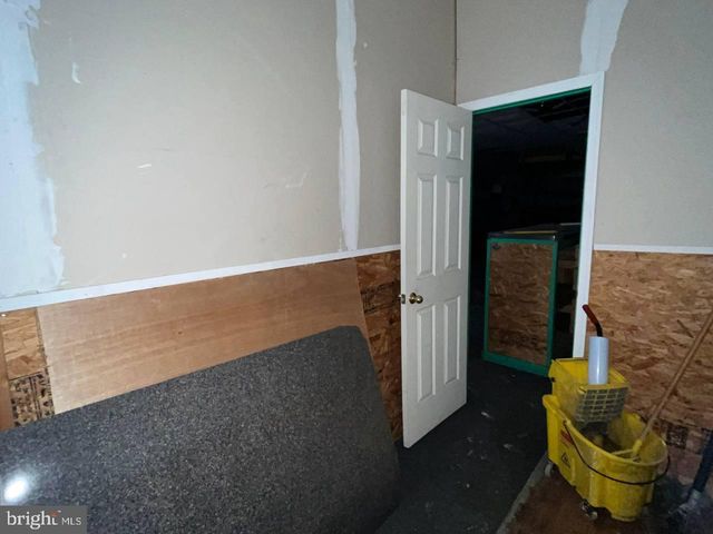 2256 N BROAD ST, Philadelphia, PA 19132