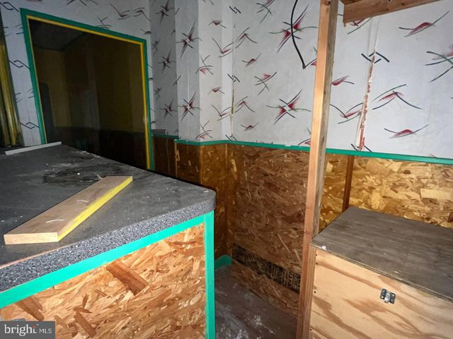 2256 N BROAD ST, Philadelphia, PA 19132