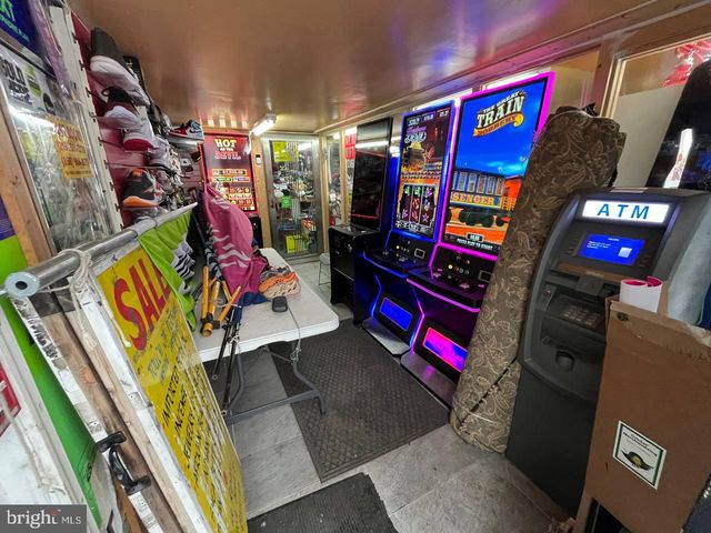 2256 N BROAD ST, Philadelphia, PA 19132