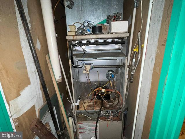 2256 N BROAD ST, Philadelphia, PA 19132