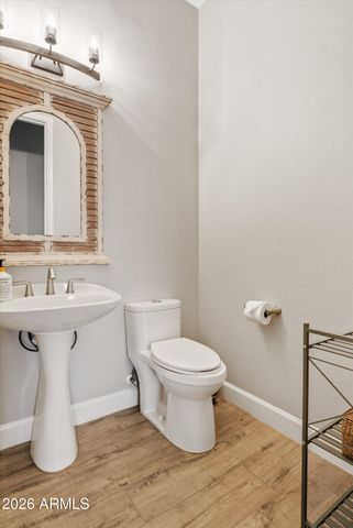 549 E MOUNTAIN SAGE Drive, Phoenix, AZ 85048