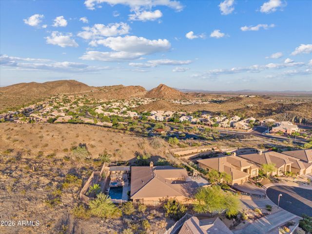 549 E MOUNTAIN SAGE Drive, Phoenix, AZ 85048