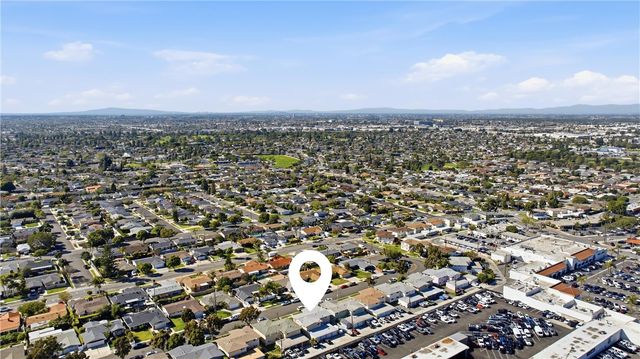 2940 Peppertree, Costa Mesa, CA 92626