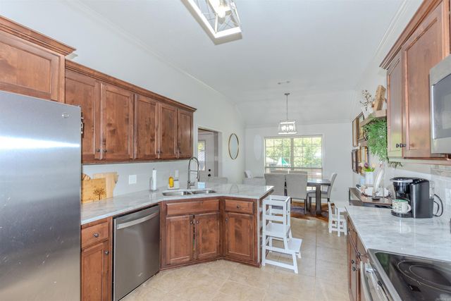 416 Oakwood Lane, Perryville, AR 72126