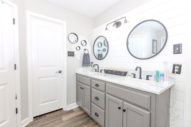 416 Oakwood Lane, Perryville, AR 72126