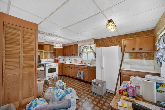 440 NE 46th Place, Des Moines, IA 50313