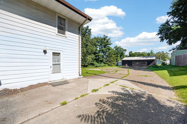 440 NE 46th Place, Des Moines, IA 50313