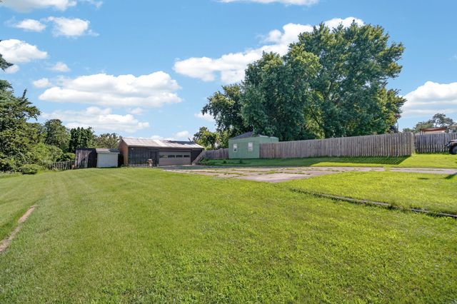 440 NE 46th Place, Des Moines, IA 50313