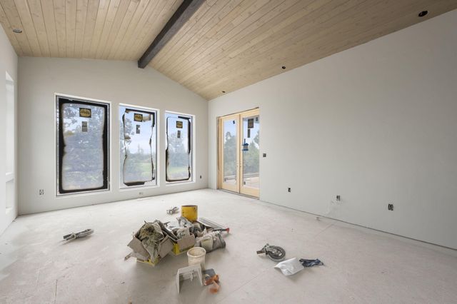 22936 Ghost Tree Lane, Bend, OR 97701