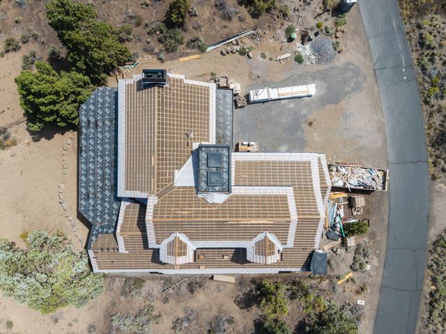 22936 Ghost Tree Lane, Bend, OR 97701