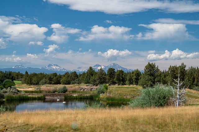 22936 Ghost Tree Lane, Bend, OR 97701