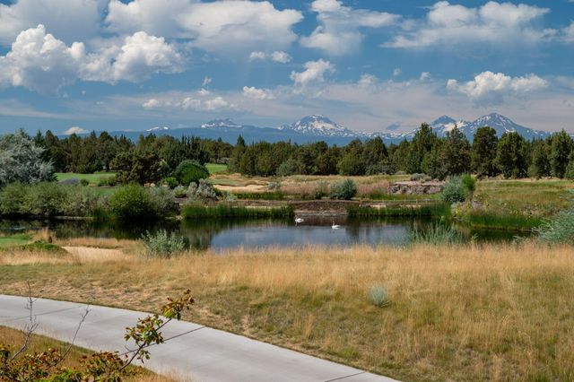 22936 Ghost Tree Lane, Bend, OR 97701