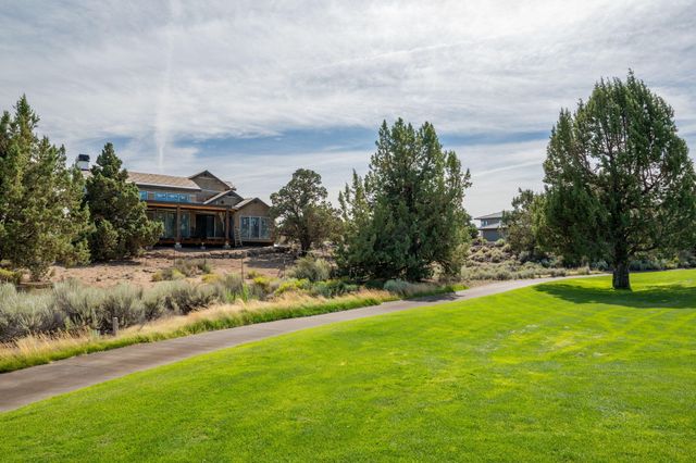 22936 Ghost Tree Lane, Bend, OR 97701