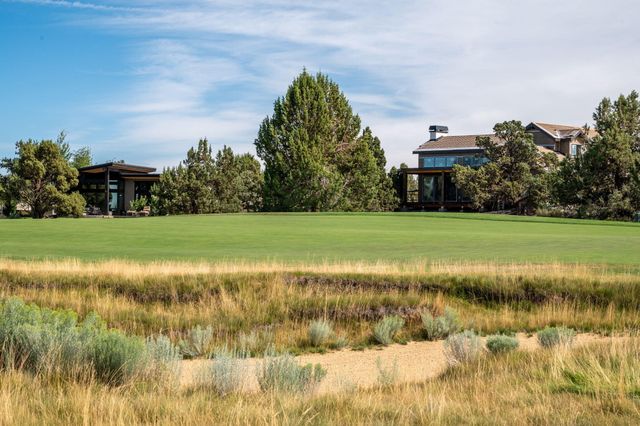 22936 Ghost Tree Lane, Bend, OR 97701