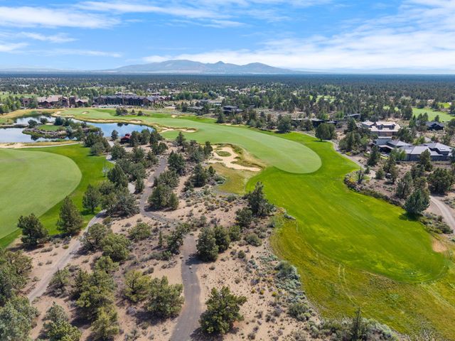 22936 Ghost Tree Lane, Bend, OR 97701