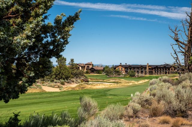 22936 Ghost Tree Lane, Bend, OR 97701