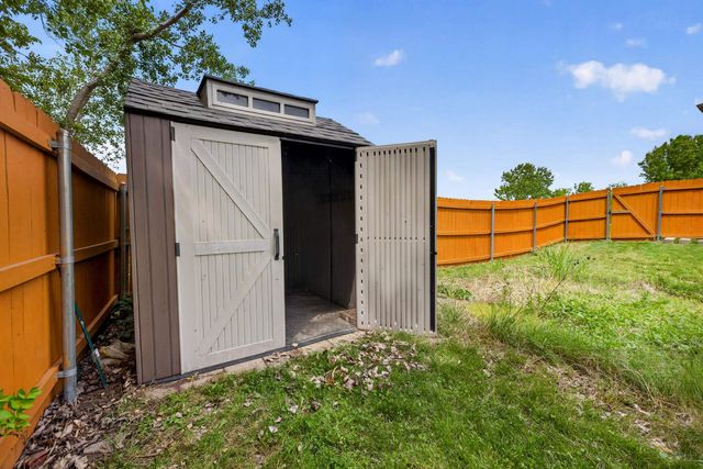 2813 W 44th St S, Wichita, KS 67217
