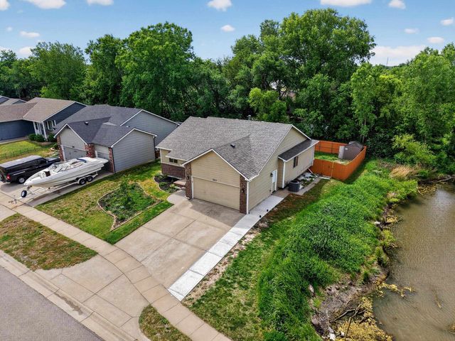 2813 W 44th St S, Wichita, KS 67217